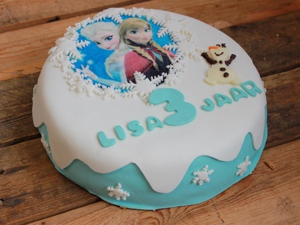 Frozen Marsepeintaart 10-12 pers